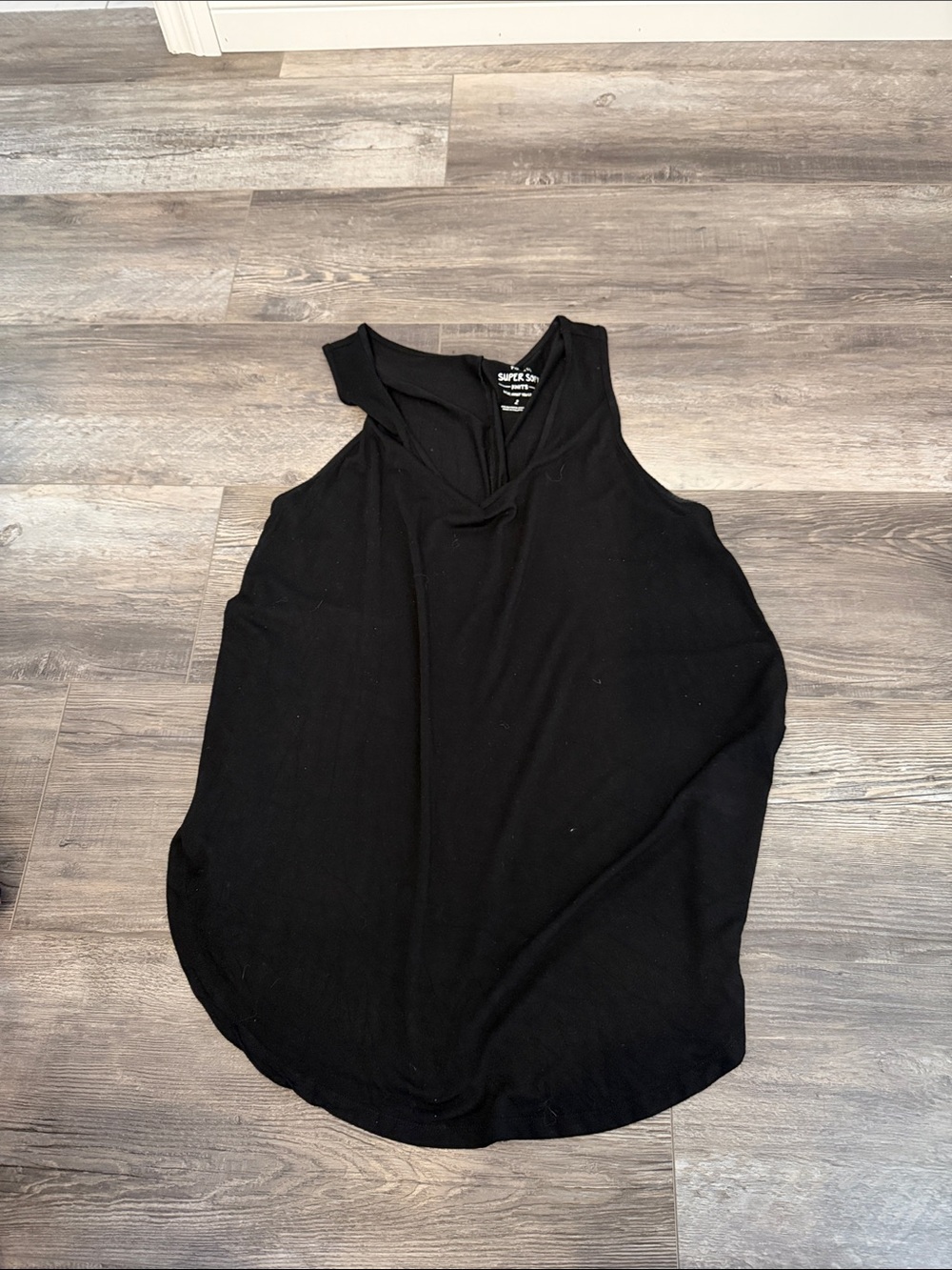 Torrid Women’s Black V-Neck Tank Top